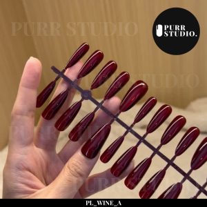 เล็บปลอมสีแดงไวน์ Wine จาก Purr Studio เล็บปลอมสำเร็จรูป ติดง่าย พร้อมใช้งาน